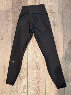 ALO Yoga High-Rise Black Leggings NWOT